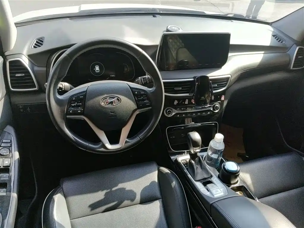 Hyundai Tucson 2019 280TGDi DCT 2WD Smart Connect (China V) фото 6