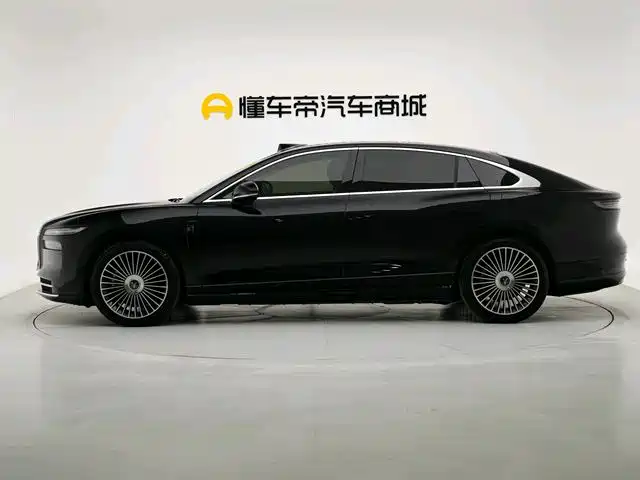 Voyah Auto VOYAH Zhuiguang L 2025 Mid-configuration Model фото 3