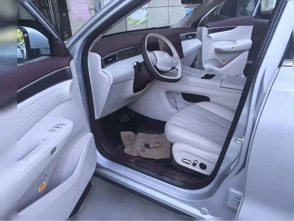 Dongfeng Aeolus L8 2026 2025 112KM Dream Edition