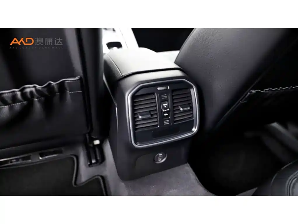 Porsche Macan 2018 Macan 2.0T фото 9