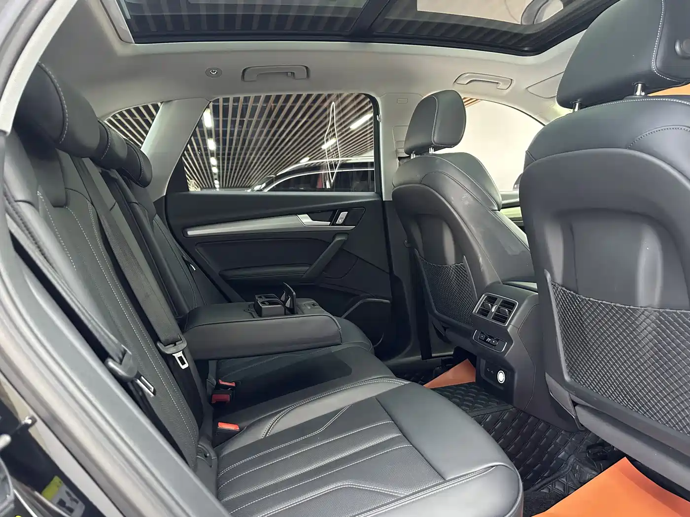 Audi Q5L 2024 Model 40 TFSI Fashion Dynamic фото 15