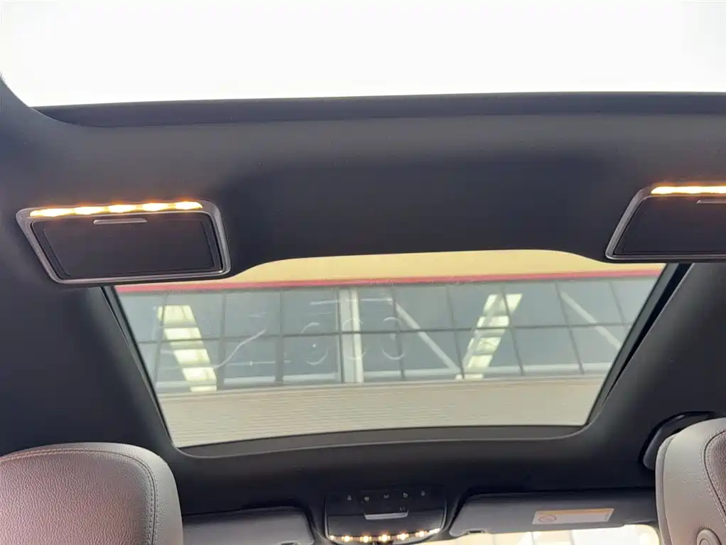 Mercedes-Benz GLC 2022 Facelift III GLC 260 L 4MATIC Dynamic фото 15