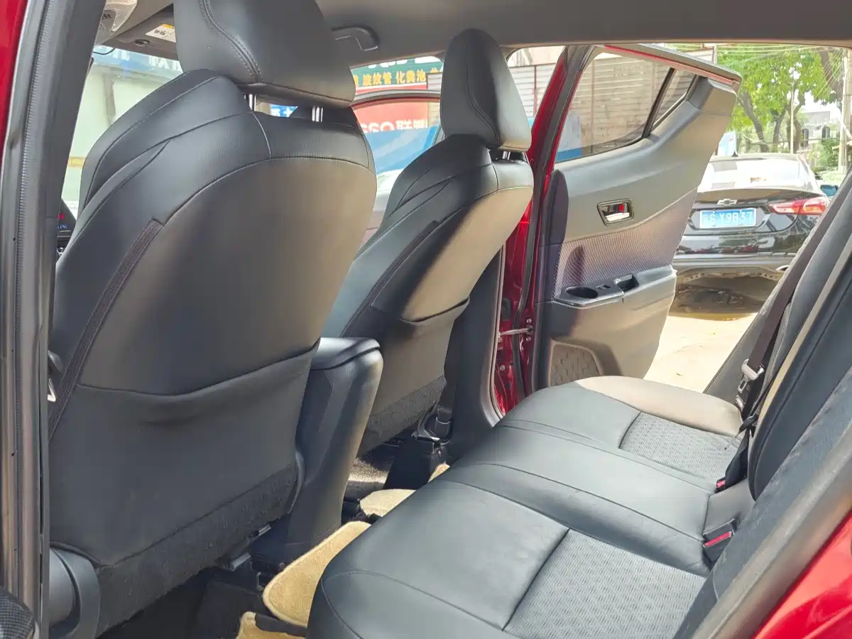 Toyota IZOA 2018 2.0L Yichi Edition China V фото 16