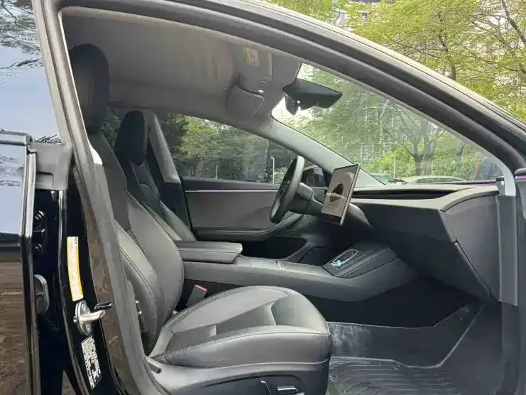 Tesla Model 3 2023 Rear-Wheel Drive фото 7