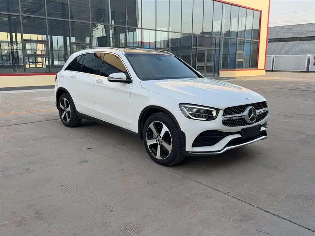 Mercedes-Benz GLC 2022 Facelift III GLC 260 L 4MATIC Dynamic фото 24