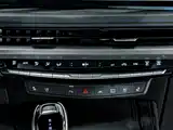 صورة 11 - Cadillac XT4