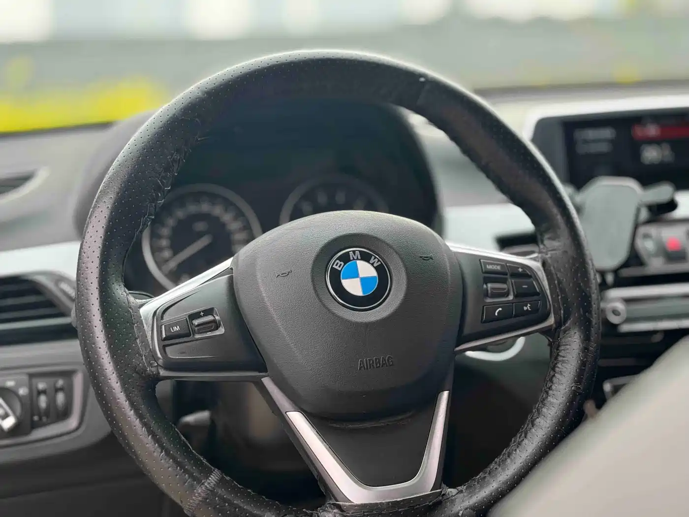 BMW X1 2018 sDrive18Li Fashion Model фото 10