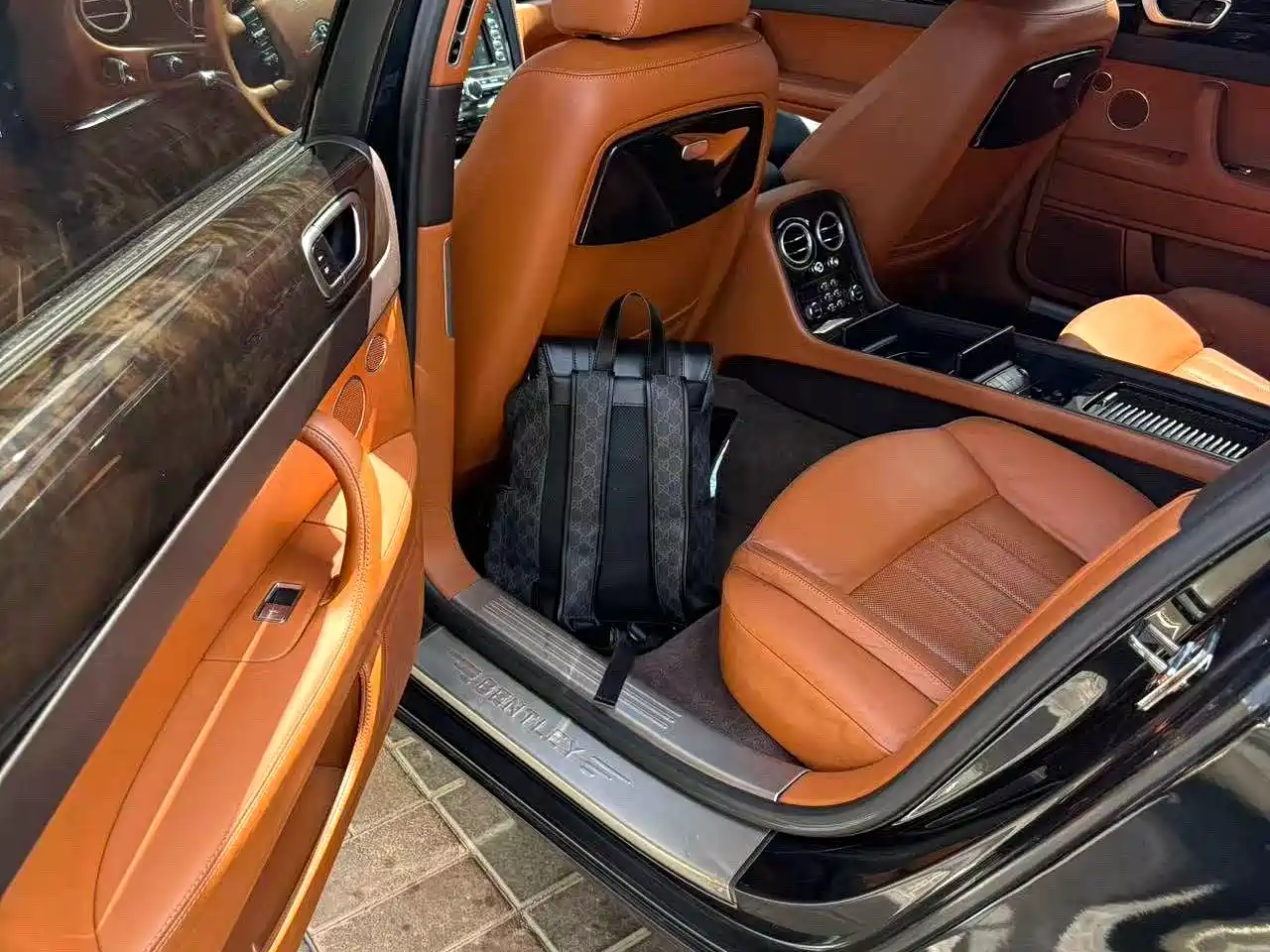 Bentley Flying Spur 2010 2010 6.0T 4-seater Version