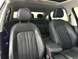 صورة 9 - Volkswagen Passat