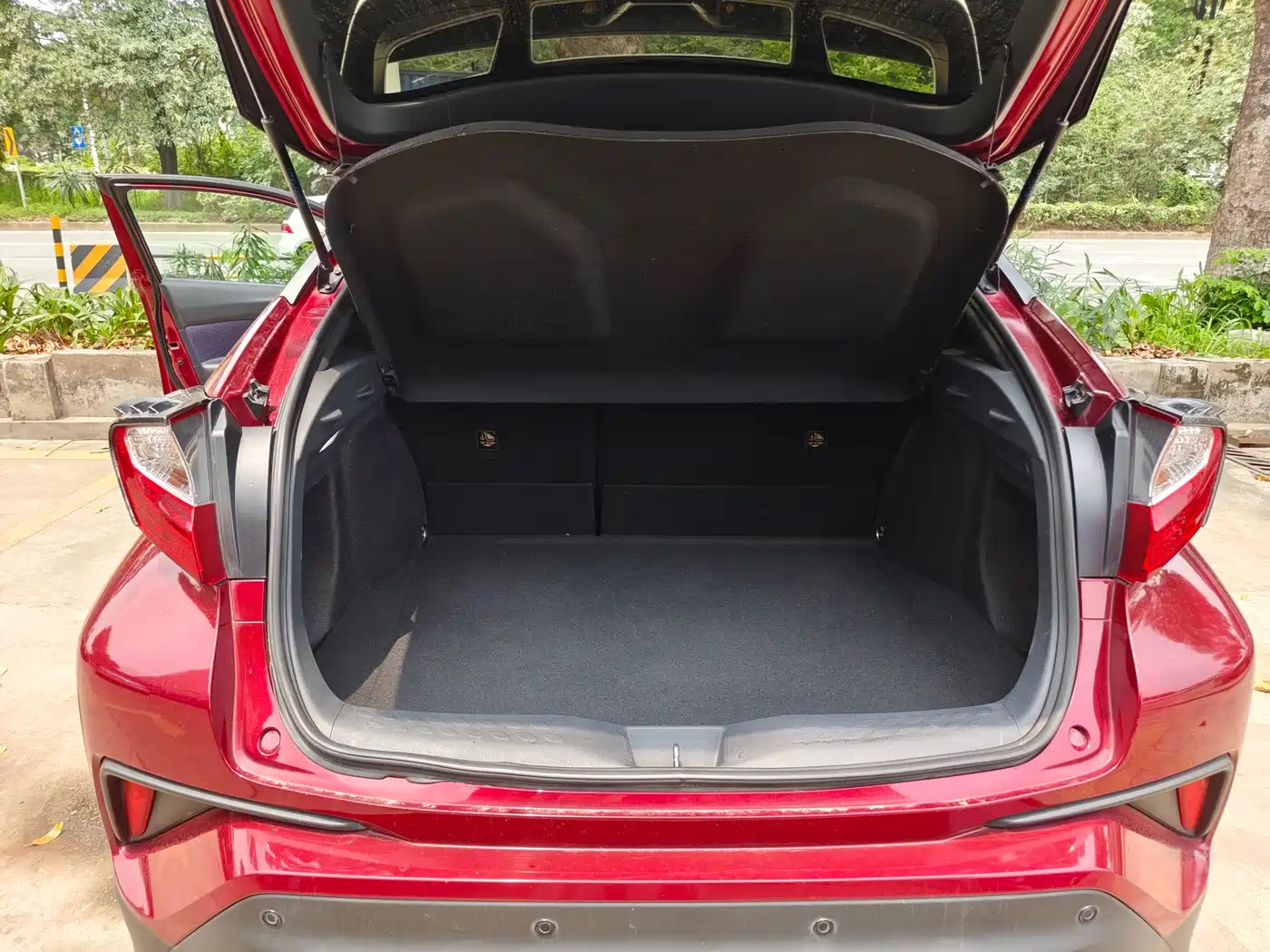 Toyota IZOA 2018 2.0L Yichi Edition China V фото 20