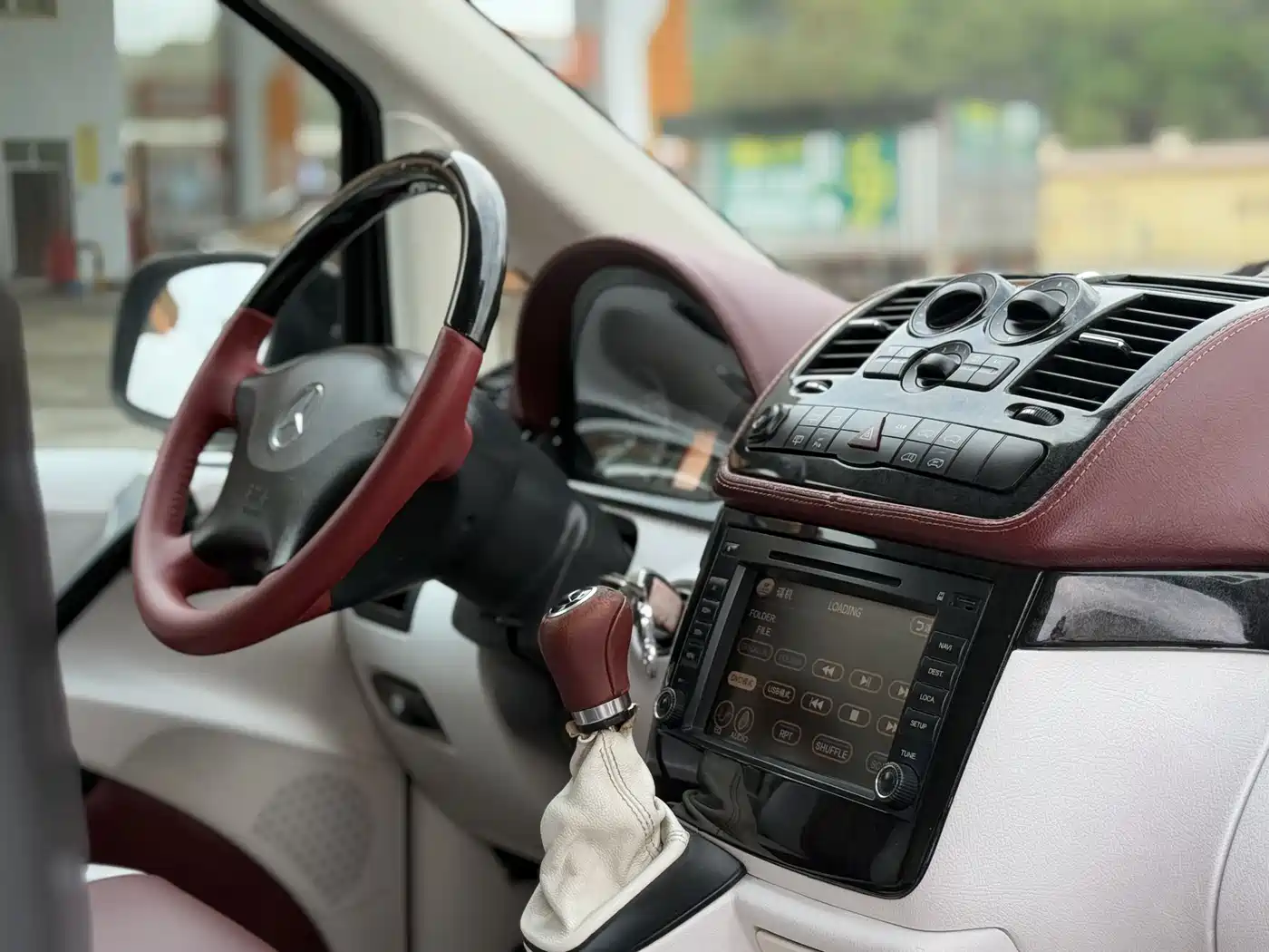 Mercedes-Benz Vito 2013 Model 3.0L Elite Edition фото 19