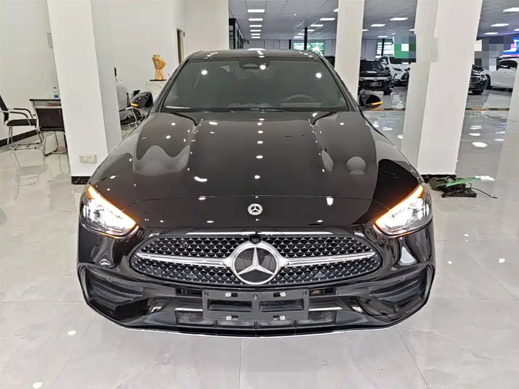 Mercedes-Benz C-Class 2023 Facelift C 200 L Sport Edition фото 3