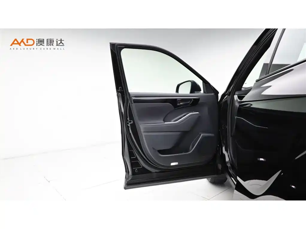 Toyota Crown Kluger 2021 2.5L HEV 4WD Elite фото 10