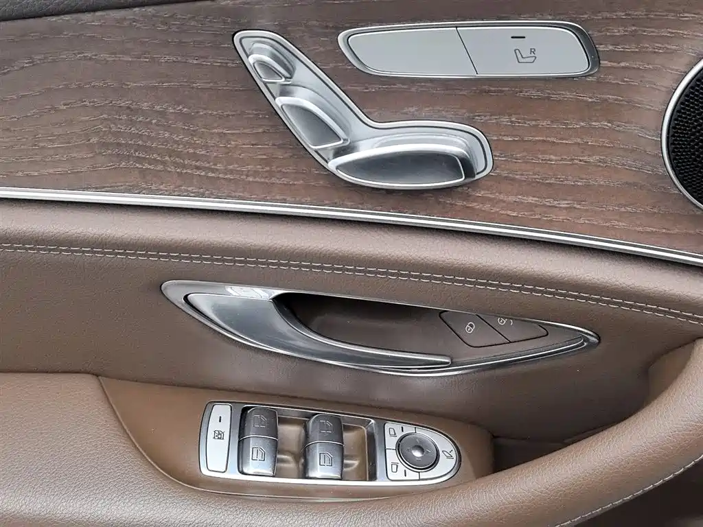 Mercedes-Benz E-Class 2020 Facelift E 260 L фото 9