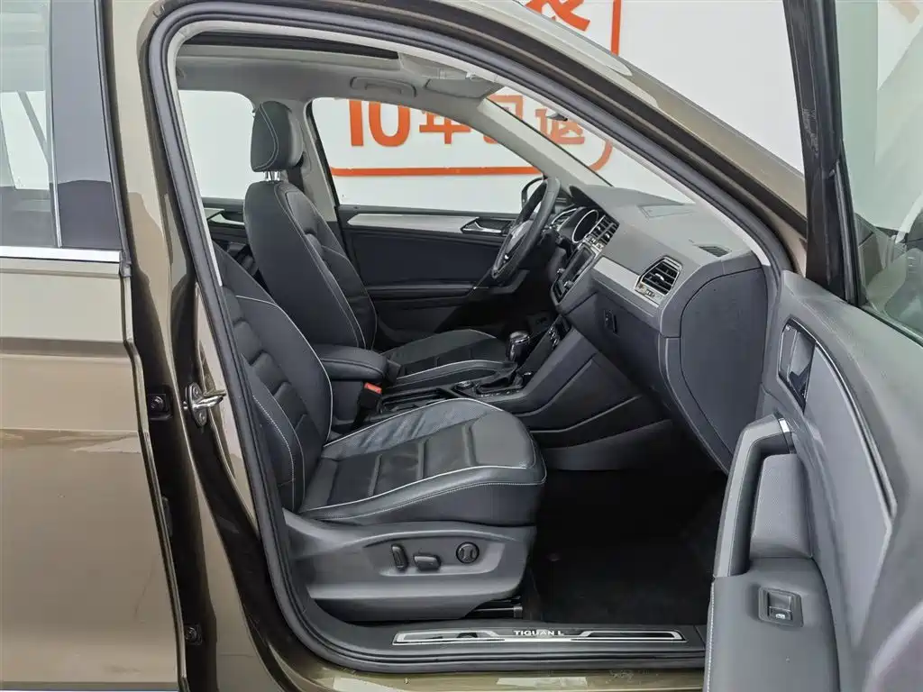 Volkswagen Tiguan L 2017 380TSI Automatic 4WD Ultimate Flagship Edition фото 23