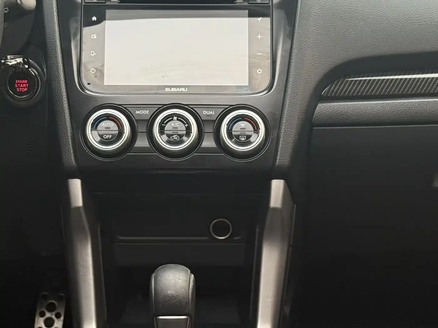 Subaru Forester 2015 2.5i Special Commemorative Edition фото 19