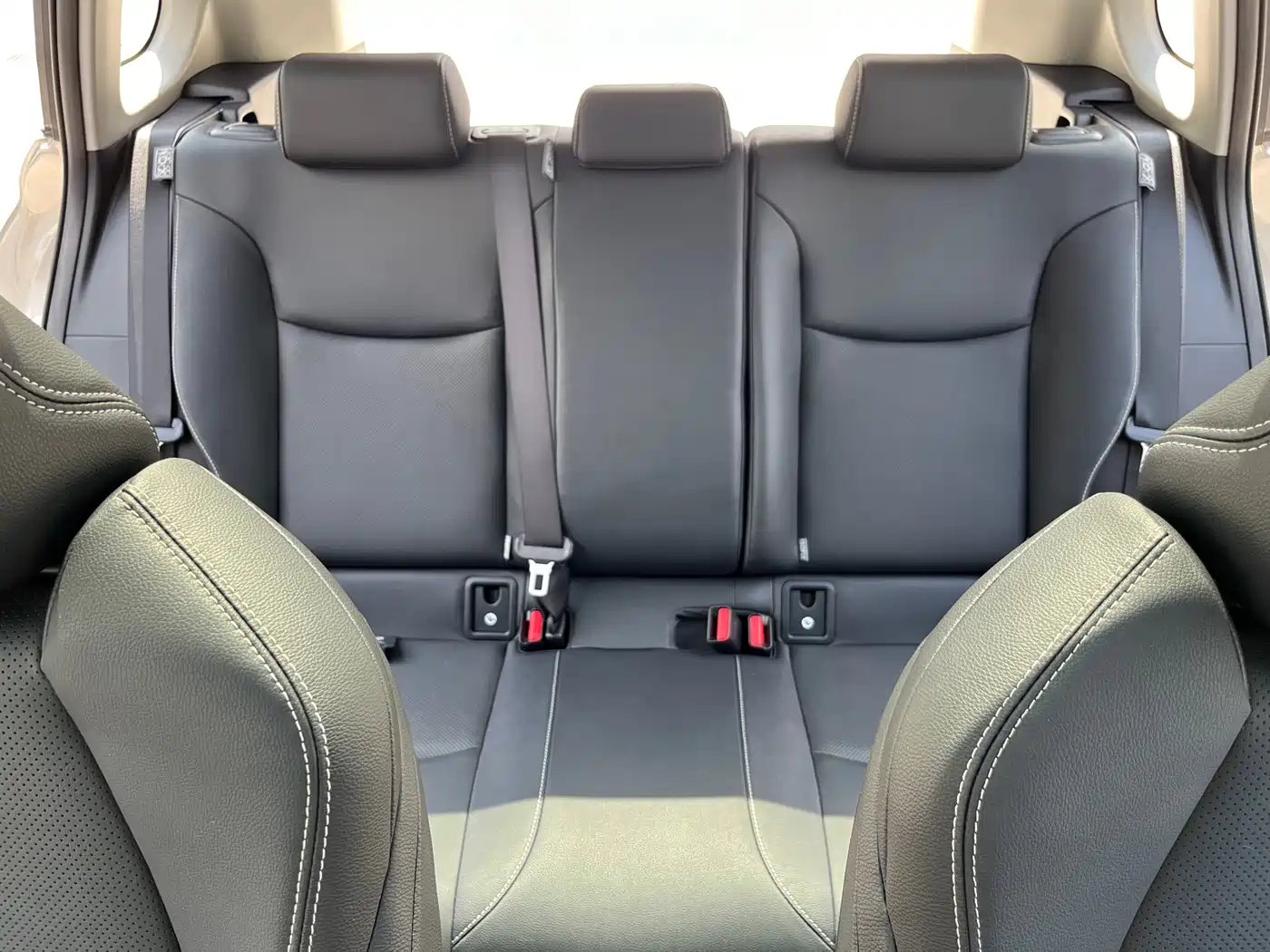 Toyota Frontlander 2023 2.0L Smart Hybrid Dual Engine Prestige Edition фото 12