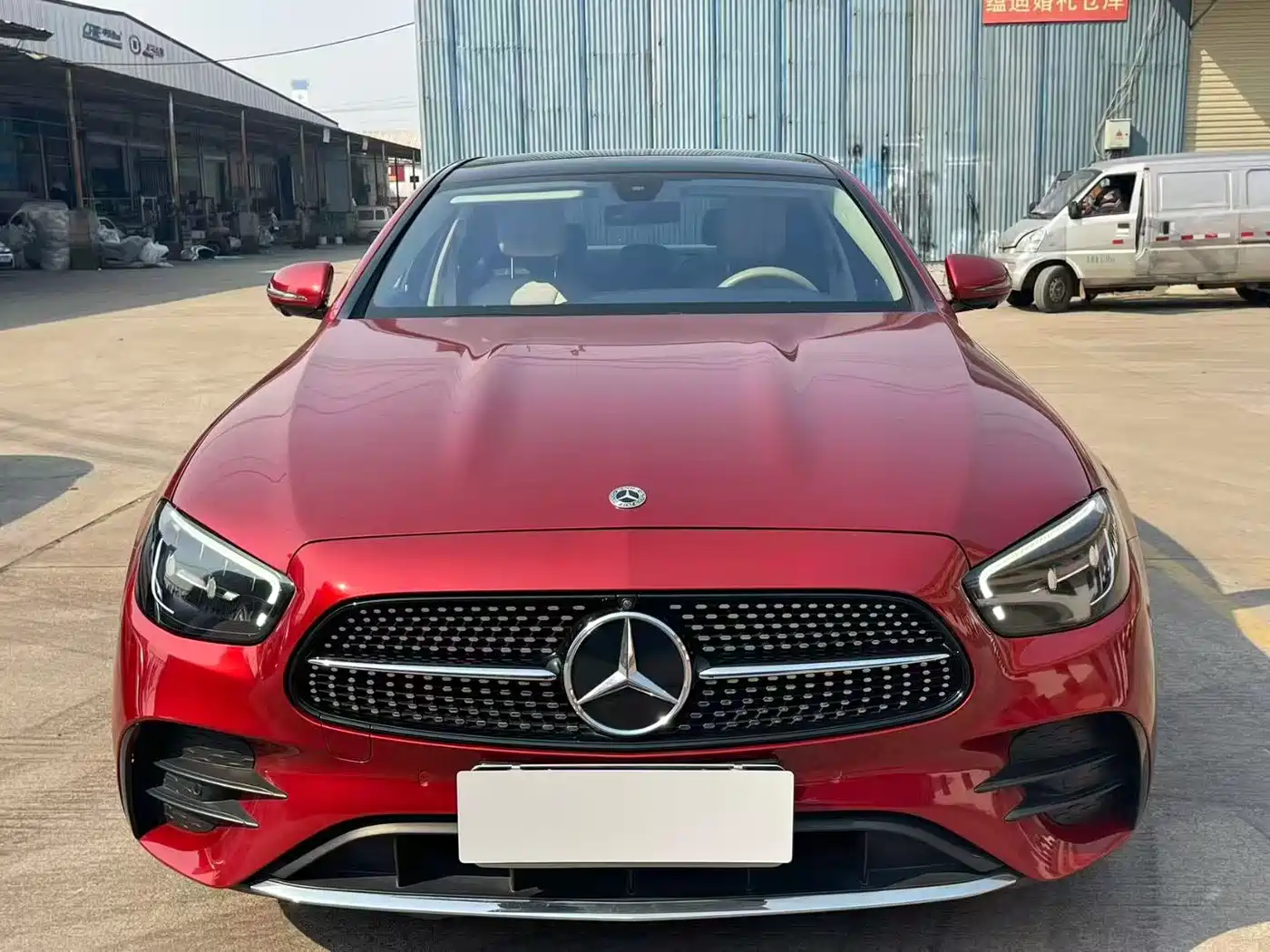 MERCEDES-BENZ E CLASS