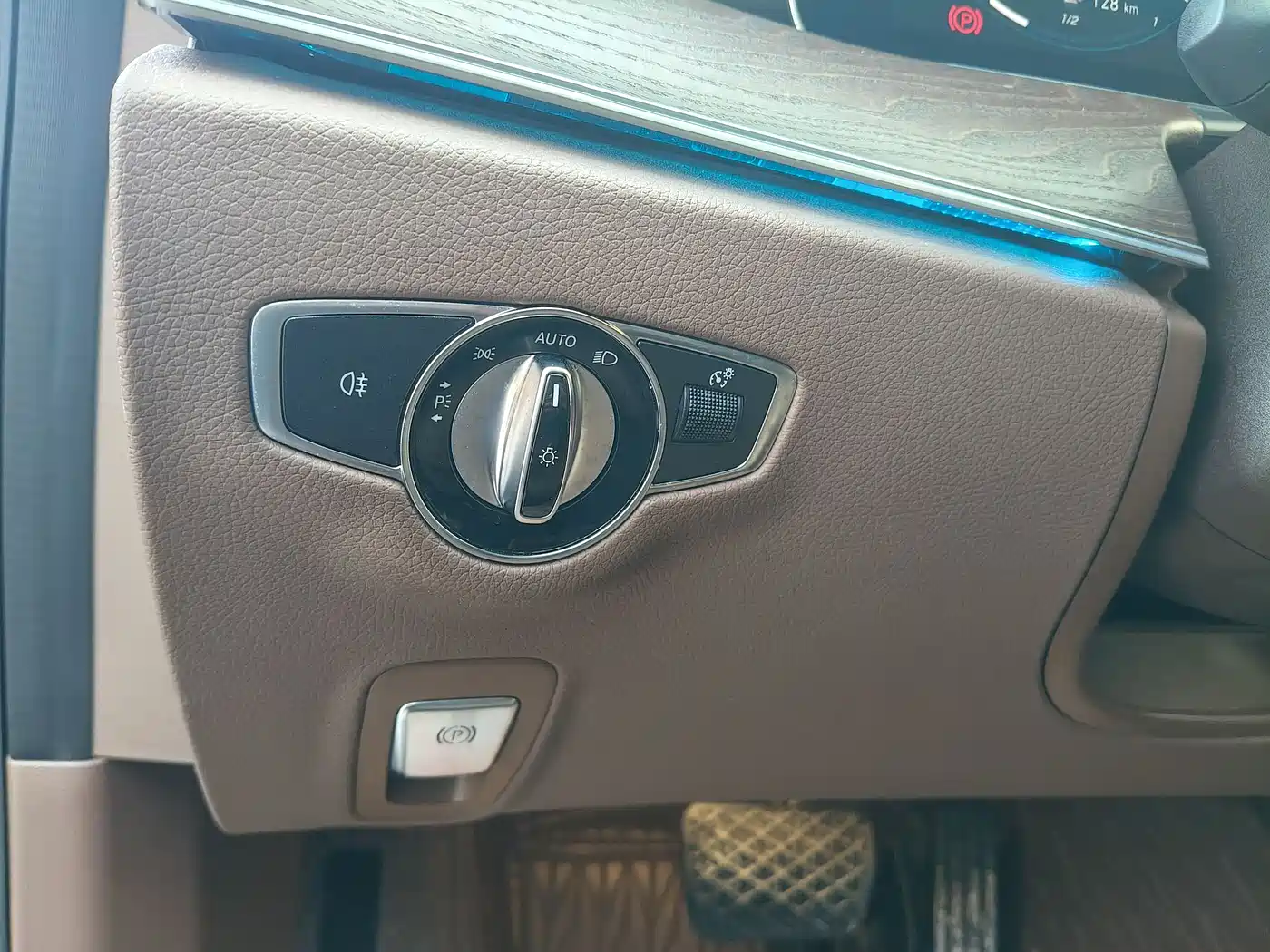 Mercedes-Benz E-Class 2023 Facelift E 300 L Fashion фото 10