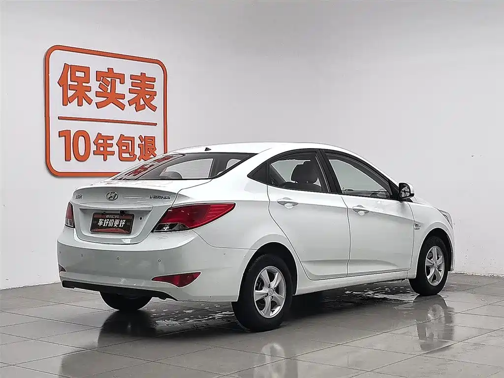 Hyundai Verna 2016 1.4L Automatic Smart GLS фото 2