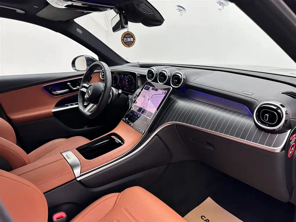 Mercedes-Benz GLC 2023 GLC 300 L 4MATIC Luxury 7-Seater фото 11