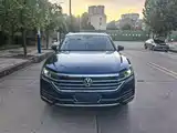 Фото 2 - Volkswagen Touareg