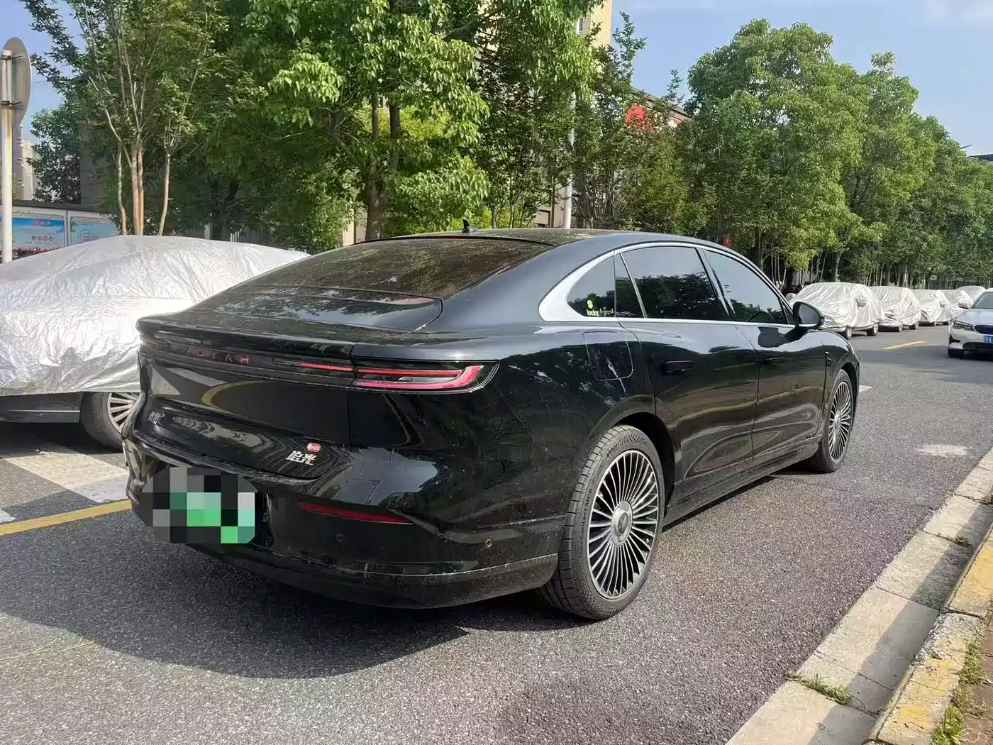 Voyah Auto VOYAH Zhuiguang L 2025 Mid-configuration Model фото 7
