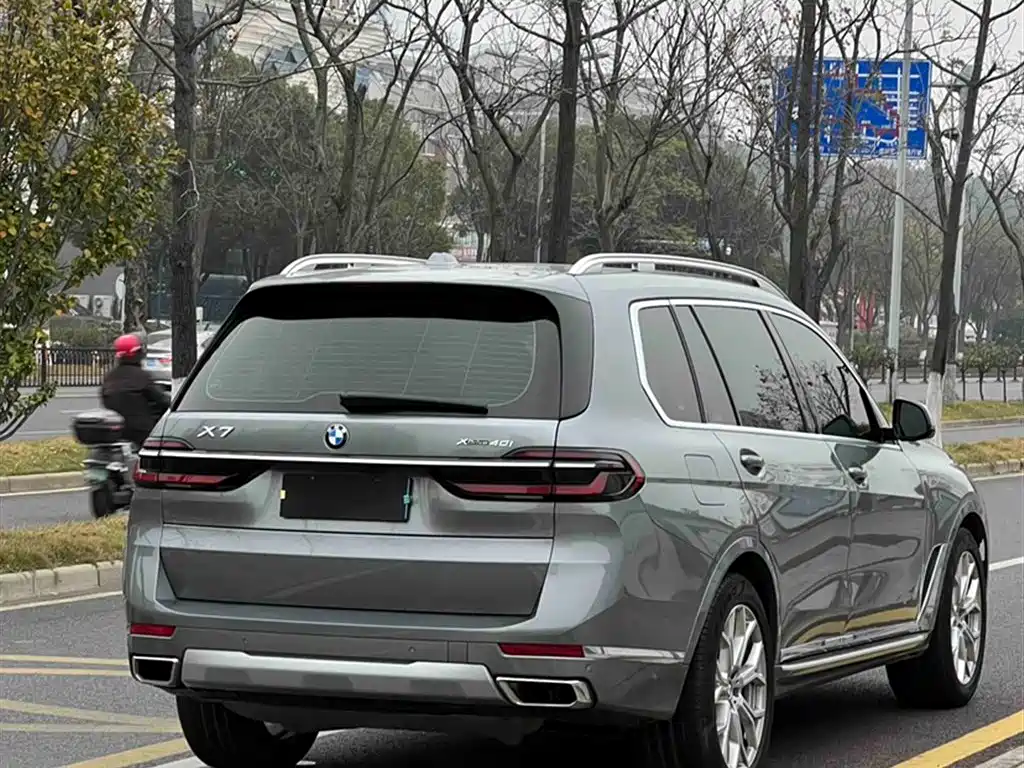 BMW X7 2023 xDrive40i Leading Luxury Package фото 7