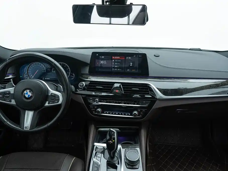 BMW 5 Series 2018 530Li Premium M Sport Package фото 22