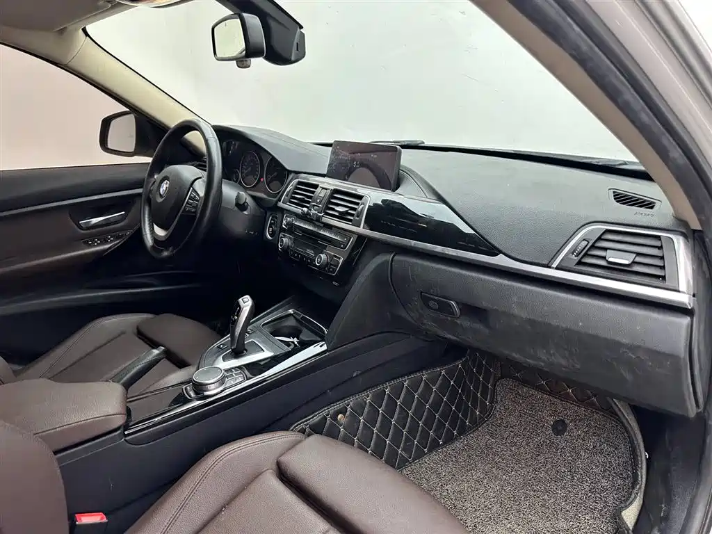 BMW 3 Series 2019 320Li Fashion Type фото 11