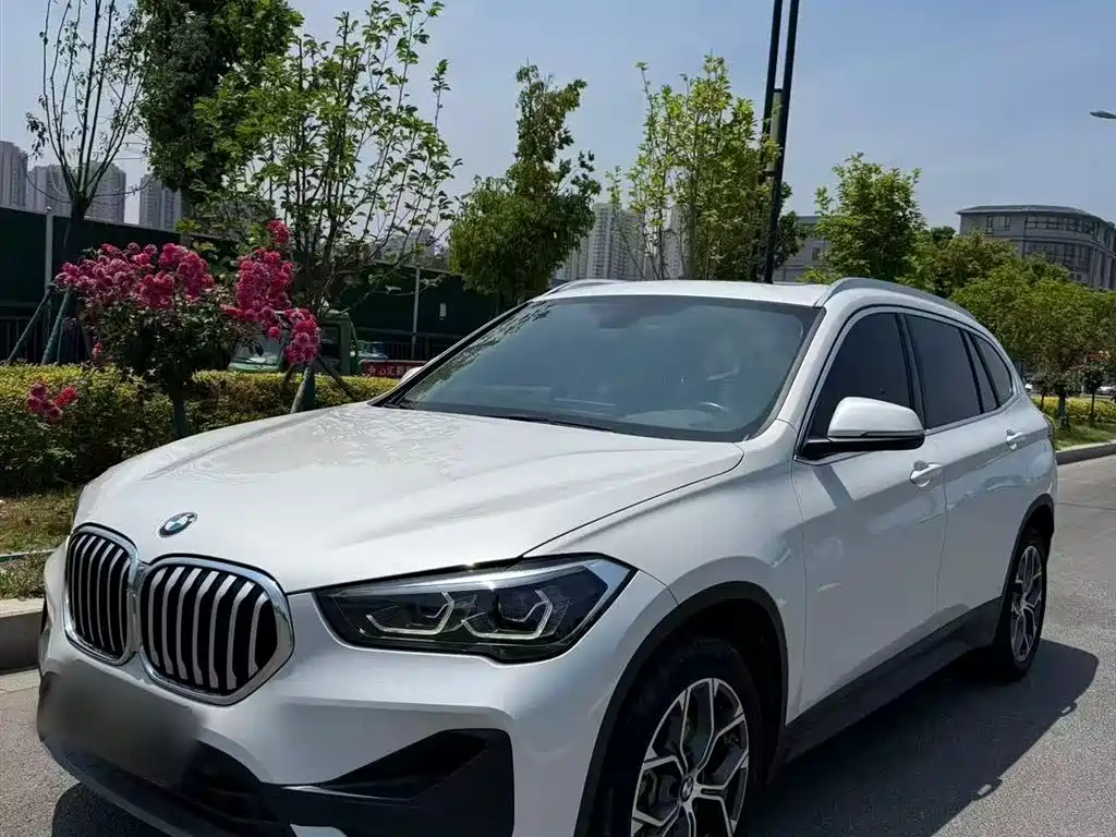 BMW X1 2022 sDrive25Li Leading