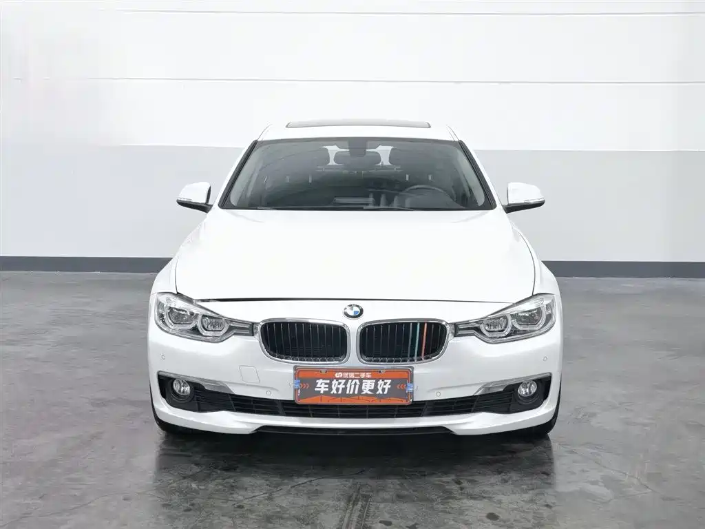 BMW 3 Series 2016 320Li Fashion Model фото 3
