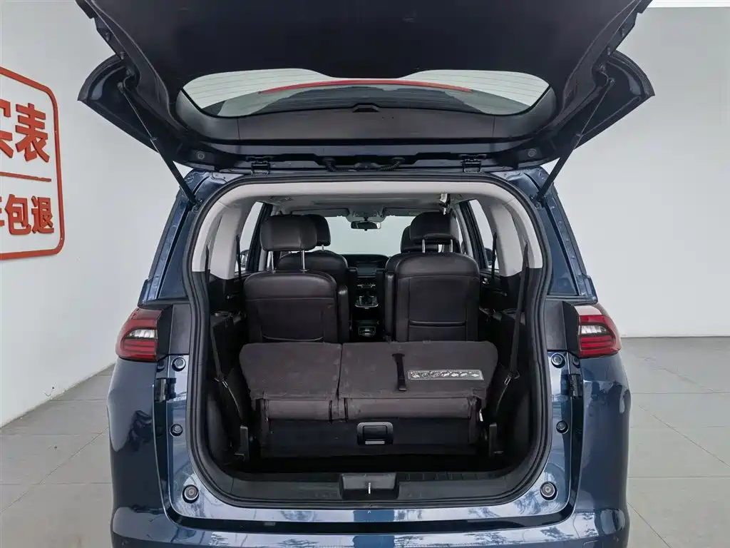 GAC Trumpchi Trumpchi M6 2019 270T DCT Luxury Edition (7-seater) (China VI) фото 16