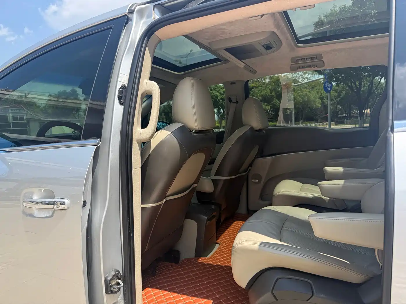 Buick GL8 2011 2011 3.0L XT Luxury Business Flagship