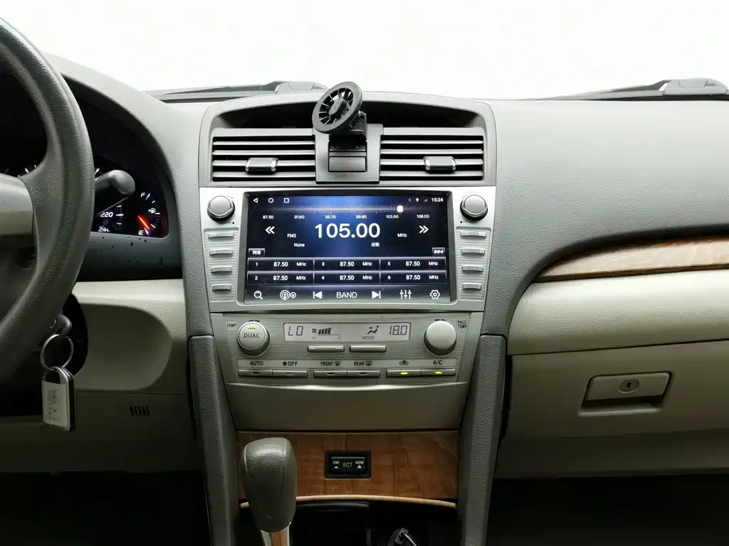 Toyota Camry 2011 200E Elite Sunroof Edition фото 12