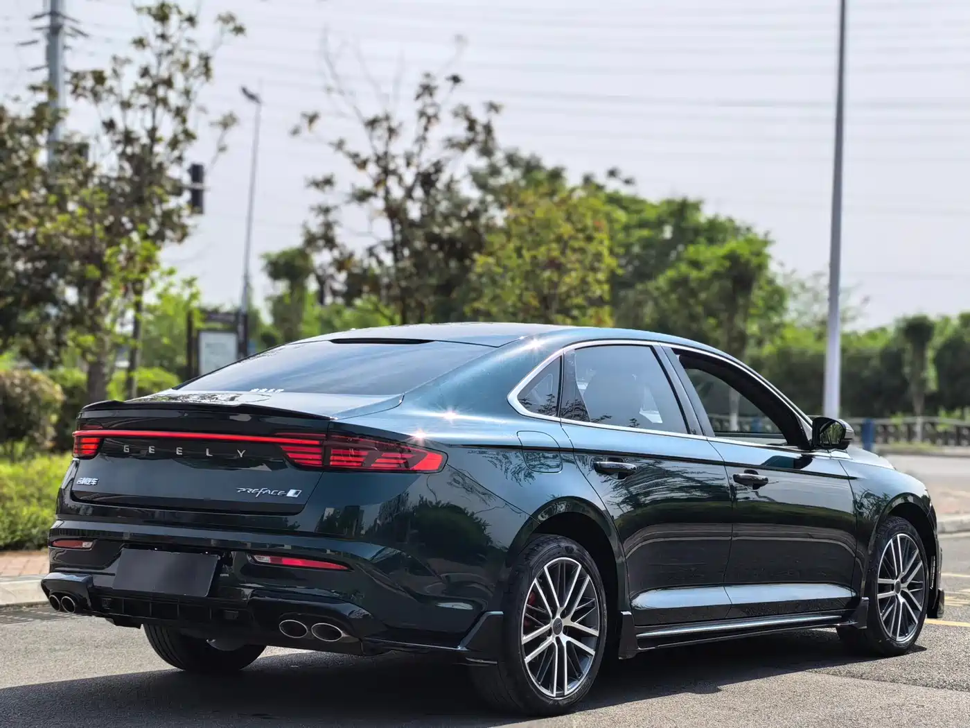 GEELY AUTOMOBILE XINGRUI