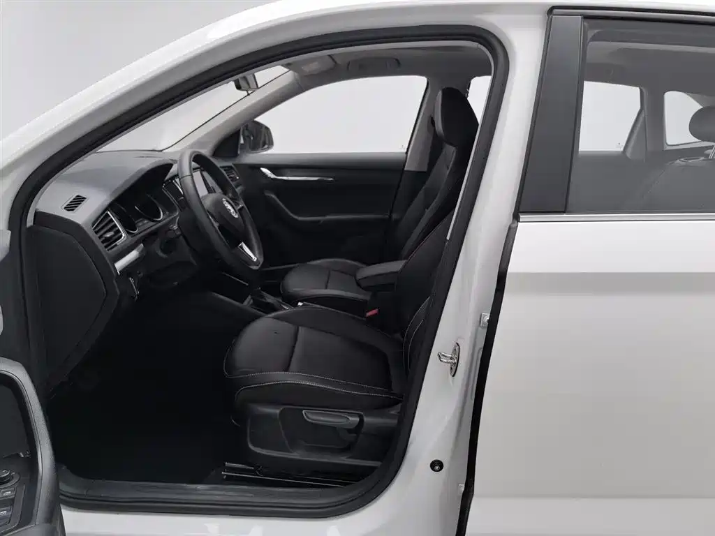 Škoda Kamiq 2021 1.5L Auto Comfort Edition фото 10