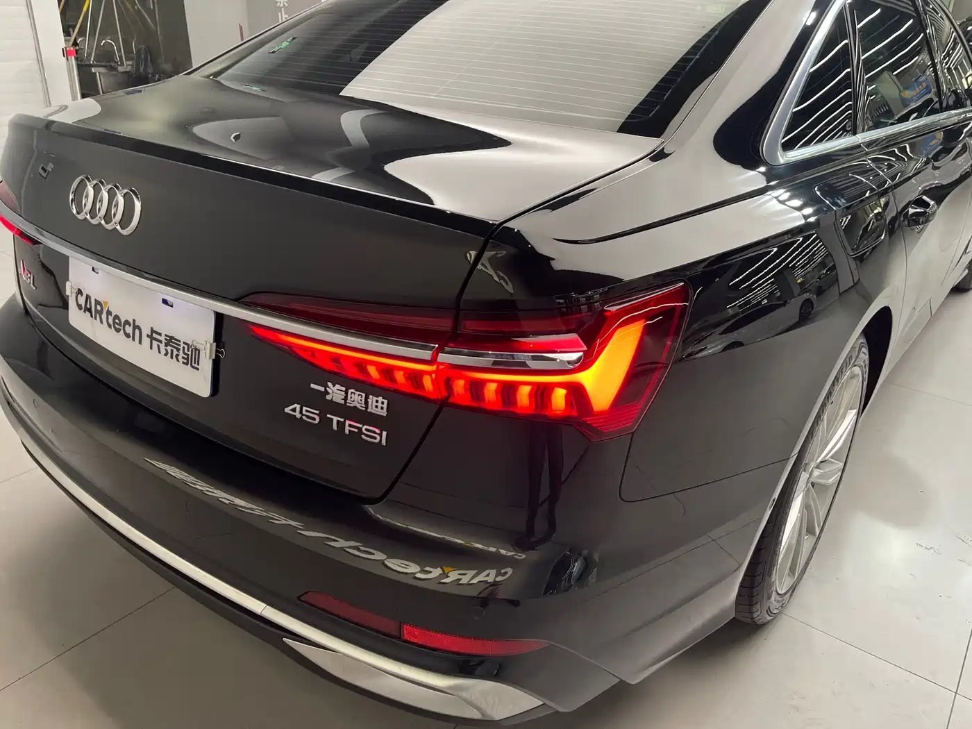 Audi A6L 2024 45 TFSI Premium Dynamic фото 25