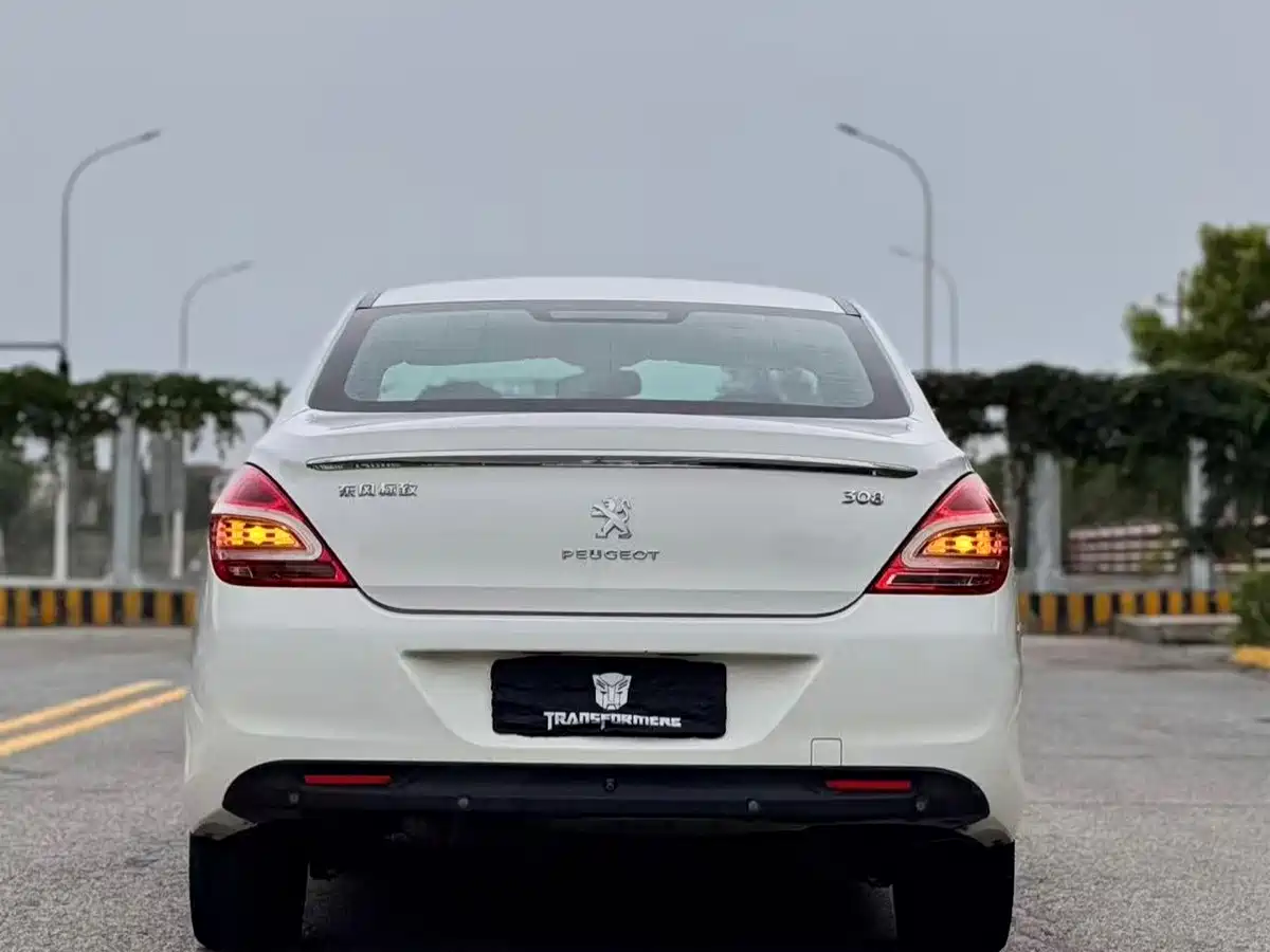 Peugeot 308 2013 2013 Model 1.6L Automatic Trend Style