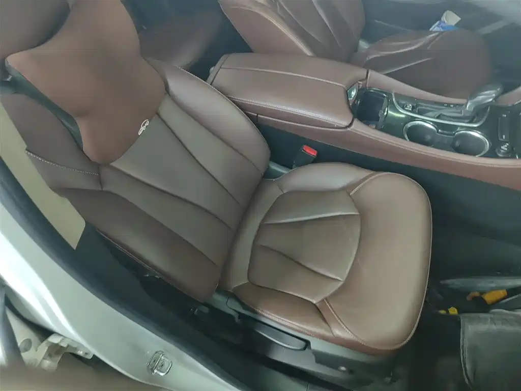 Buick Envision Plus 2019 28T AWD Elite Model China VI фото 20
