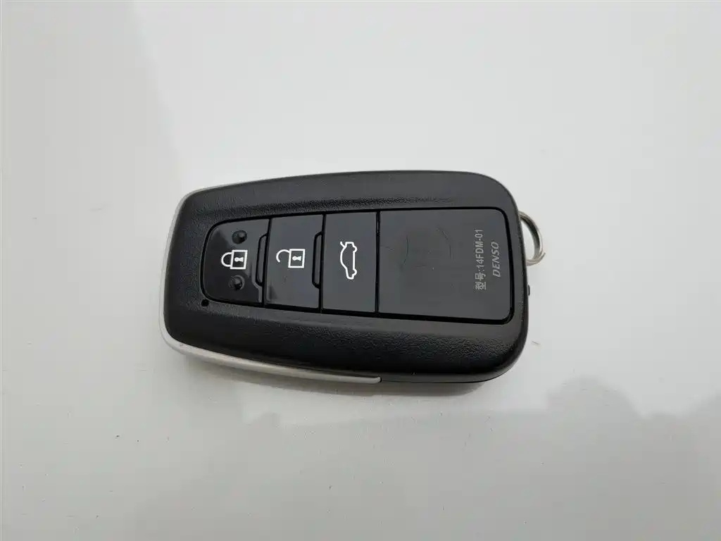 Toyota Avalon 2019 Hybrid 2.5L Luxury Edition China VI фото 19