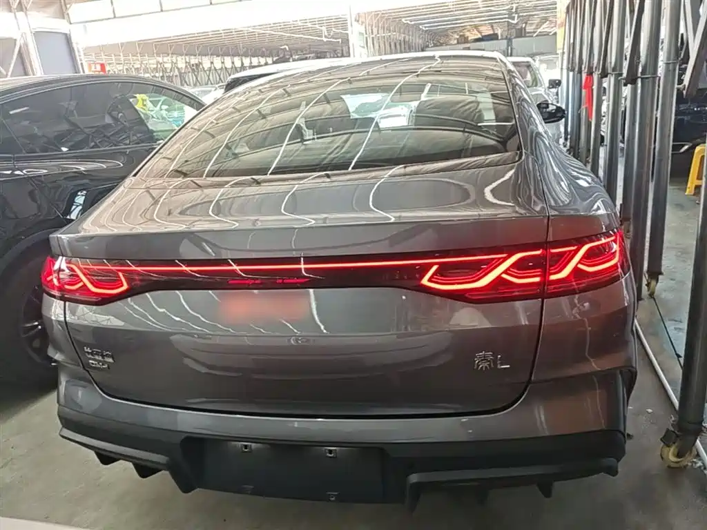 BYD Qin L 2024 DM-i 80KM Superior фото 6