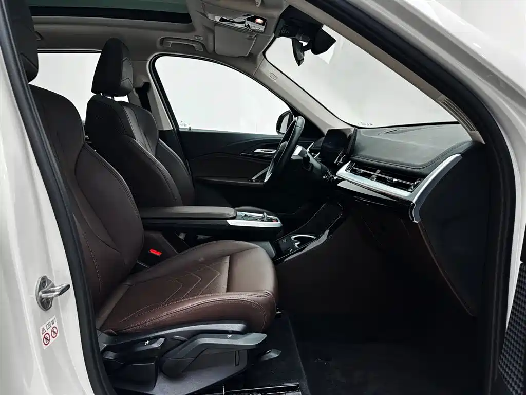 BMW X1 2023 sDrive20Li X Design Package фото 21