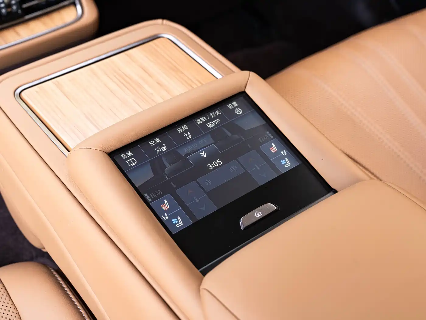 Lexus LS 2018 500h Luxury Edition China V фото 18