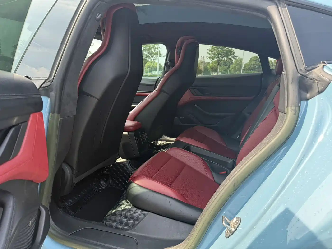 Porsche Taycan 2022 Facelift Taycan фото 17