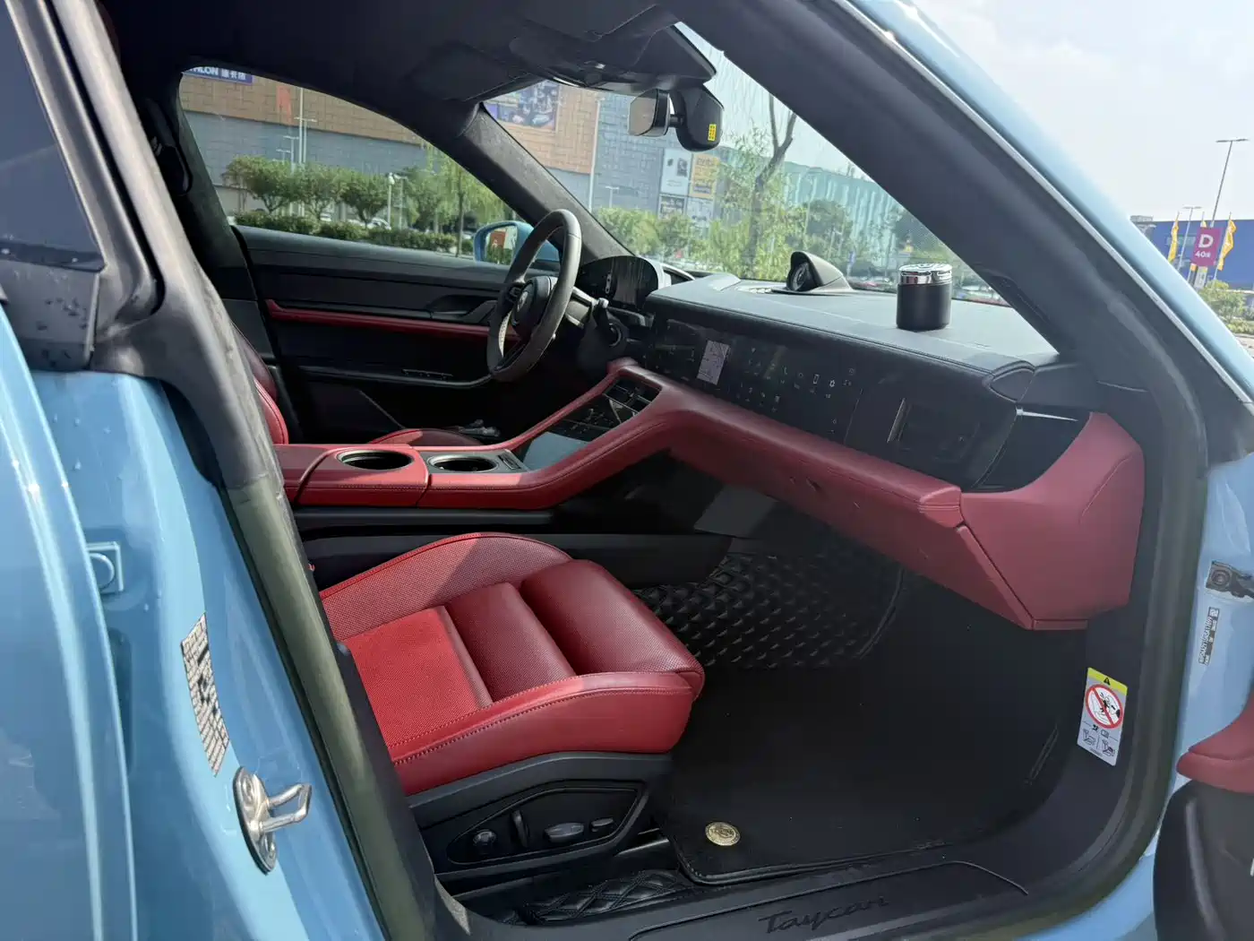 Porsche Taycan 2022 Facelift Taycan фото 14