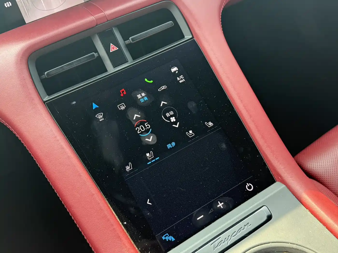 Porsche Taycan 2022 Facelift Taycan фото 15
