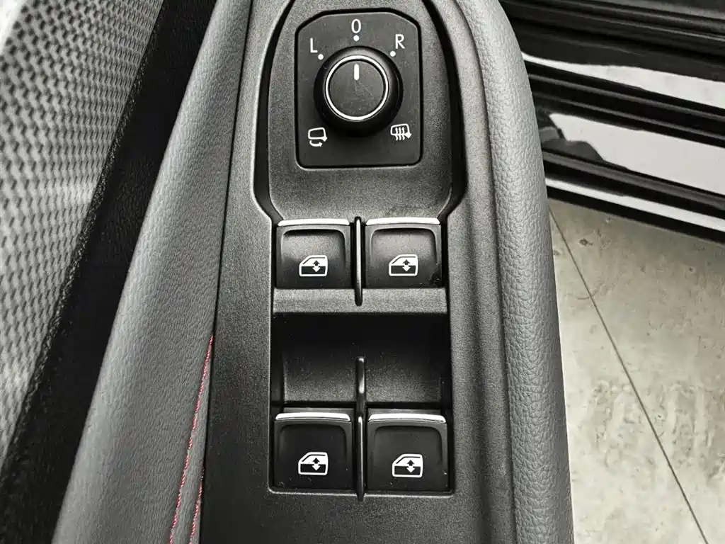 Volkswagen Lamando 2022 Lamando L 280TSI DSG Cool Edition фото 16