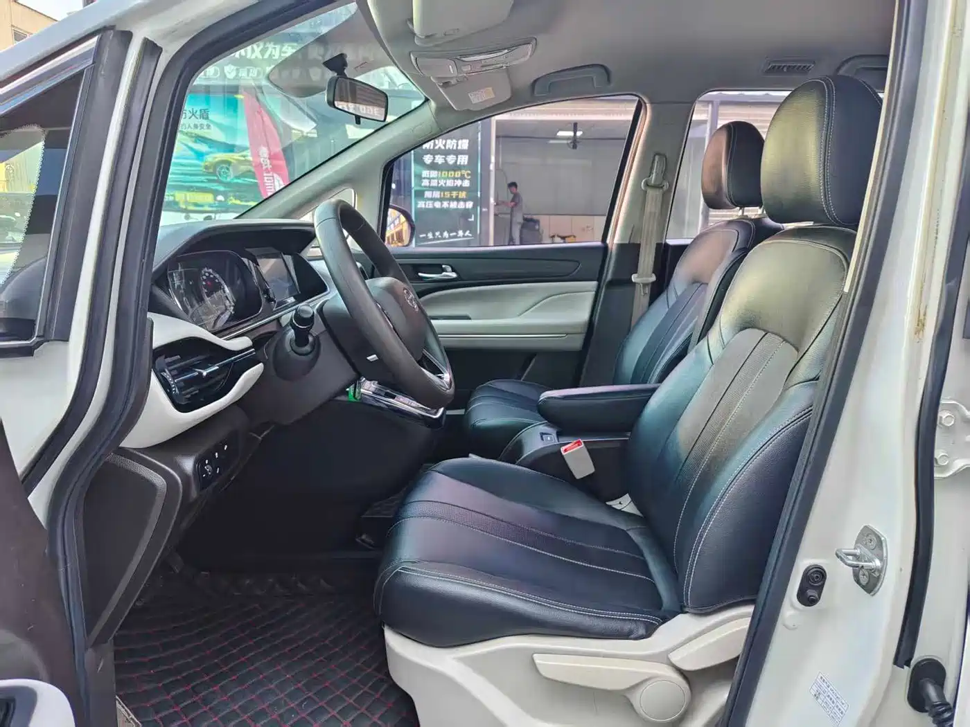 Фото 4 - GAC Trumpchi Trumpchi M6