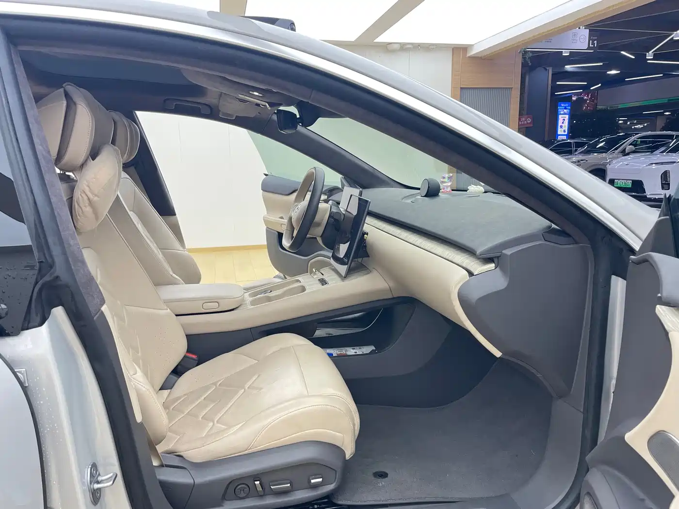 NIO ET7 2022 2022 100kWh Launch Edition